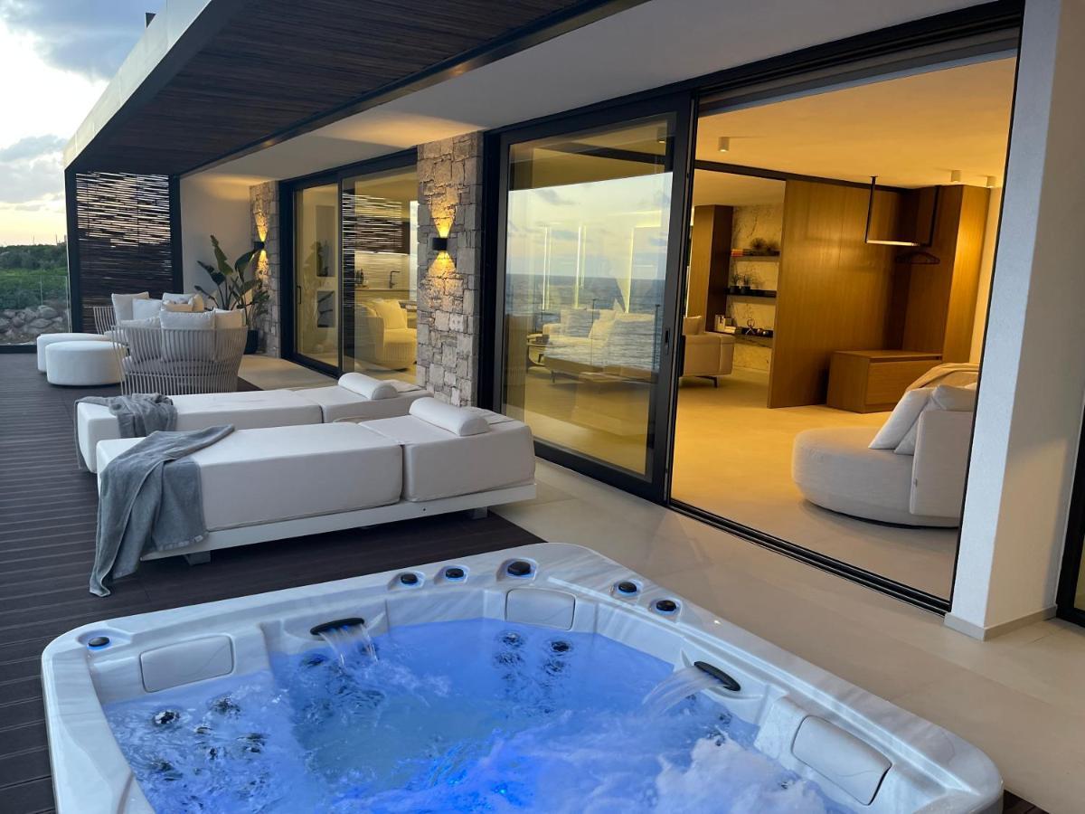 Mystique Luxury Suite Achlia Экстерьер фото