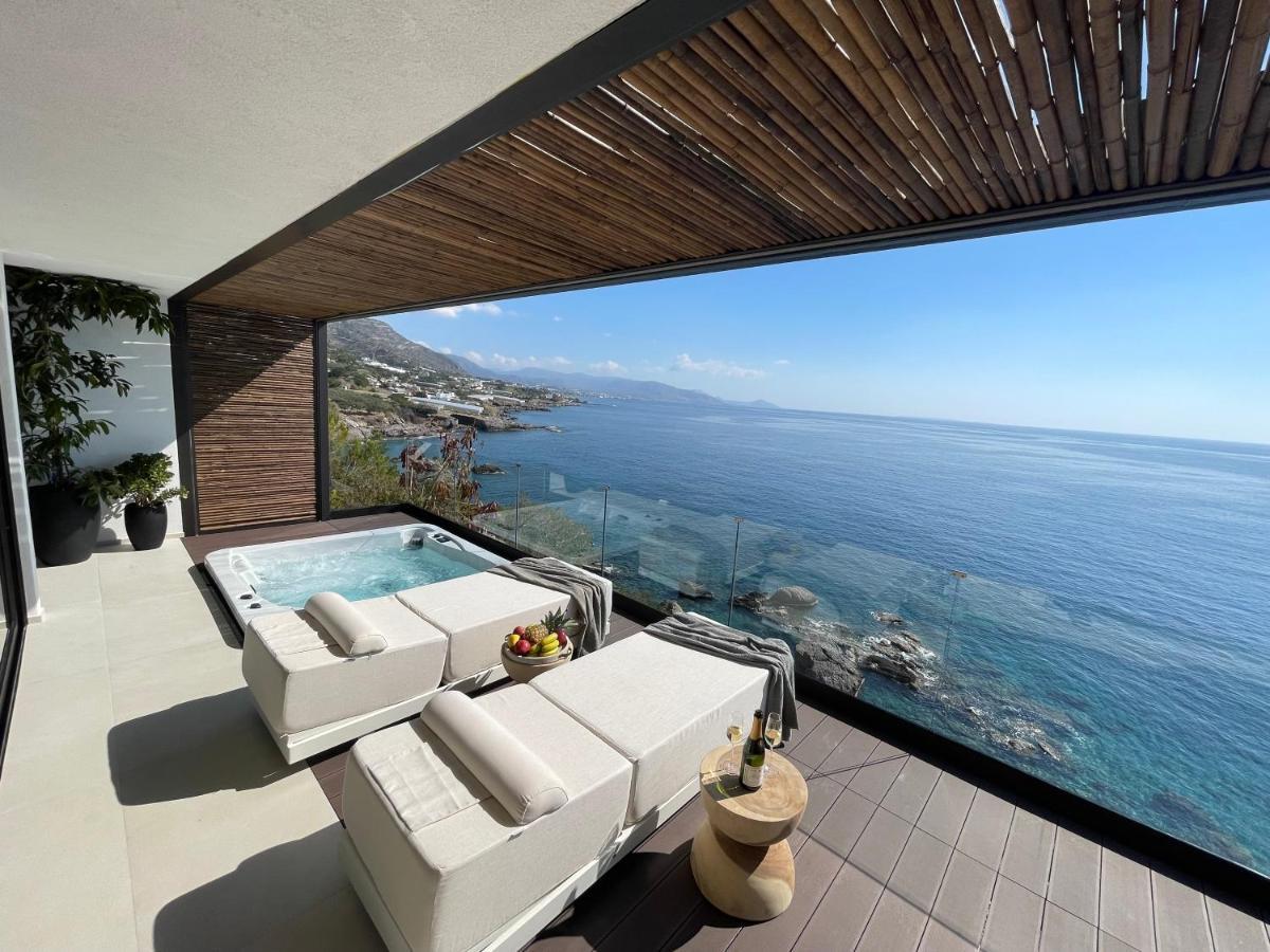 Mystique Luxury Suite Achlia Экстерьер фото